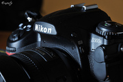 Nikon D300S 12.3 MP Digital SLR Camera - AF-S DX 18-200mm lens