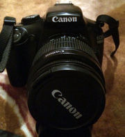 Canon EOS 1100D 