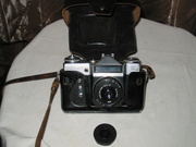 Фотоаппарат ZENIT E с объективом INDUSTAR - 50 -2 в кожаном футляре